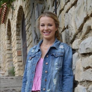 Meet your Posher, Alex